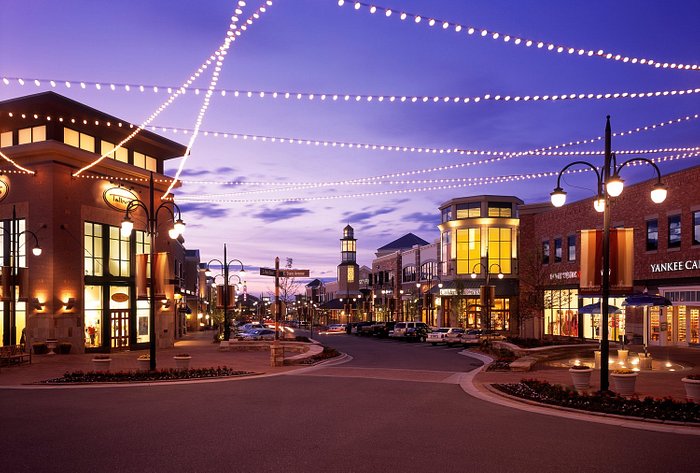 * Aurora, CO *